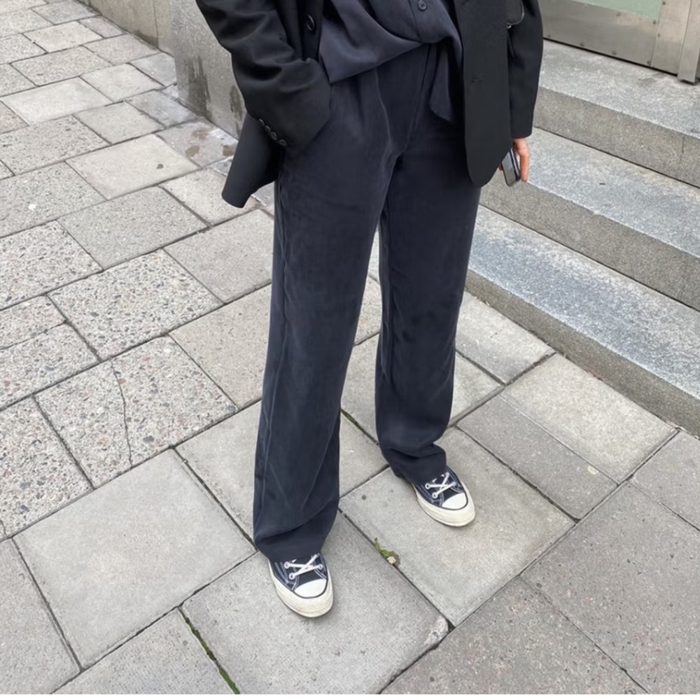 Djerf Avenue Ash On the go cupro pants S